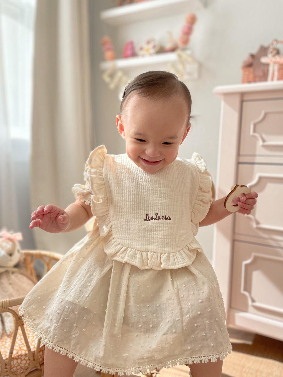 Ruffle Bib- Cream